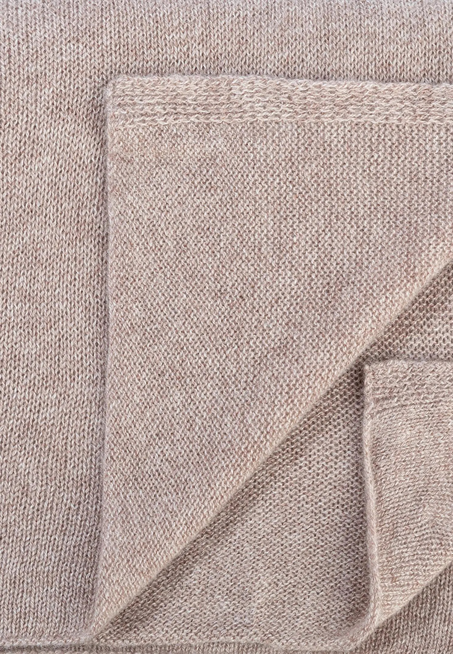 Sall WEIGHTLESS LUXURY