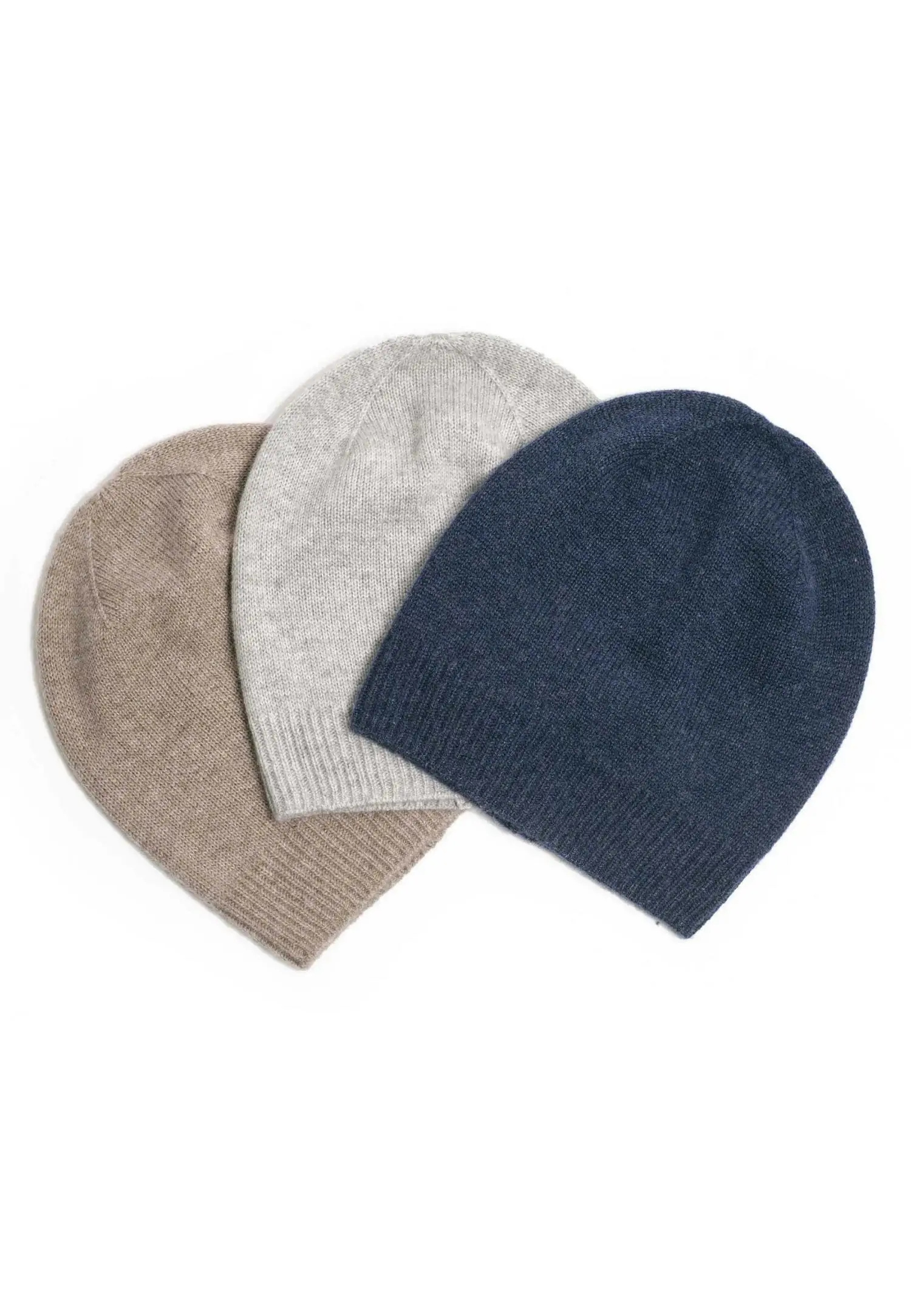 Müts WEIGHTLESS LUXURY